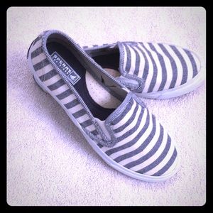 SPERRY  Top-sider slip on sneakers Women’s SZ6